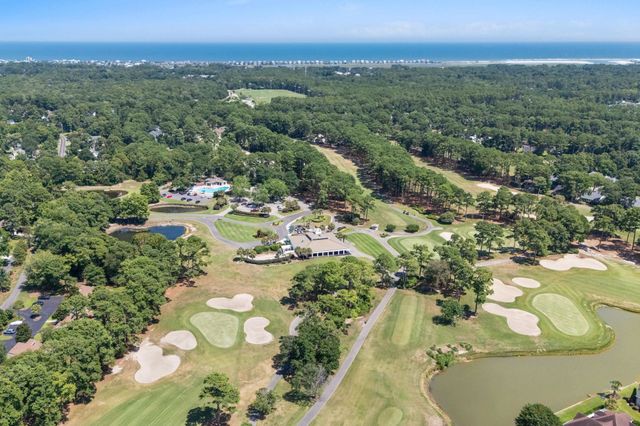 25 Fairway Ln., Pawleys Island, SC 29585