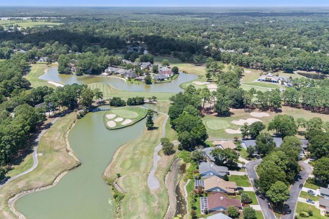 25 Fairway Ln., Pawleys Island, SC 29585