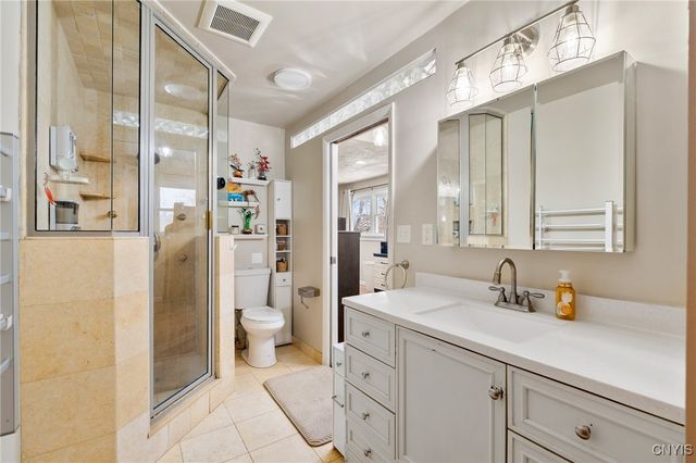 6752 Winchell Road, Camillus, NY 13164