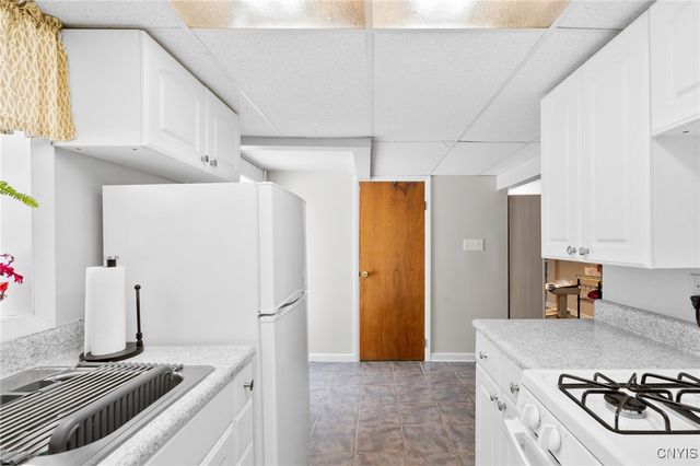 6752 Winchell Road, Camillus, NY 13164