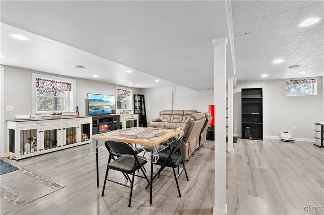 6752 Winchell Road, Camillus, NY 13164