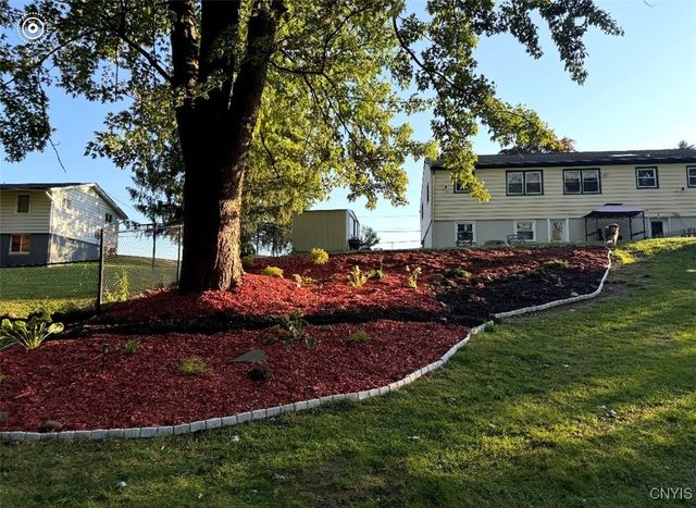 6752 Winchell Road, Camillus, NY 13164