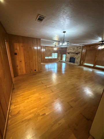 795 State Highway Loop 393, Goodrich, TX 77335