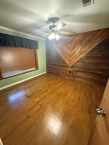 795 State Highway Loop 393, Goodrich, TX 77335