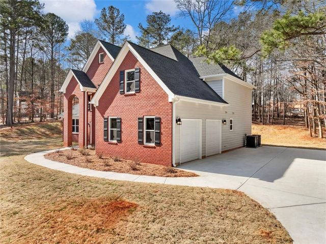 912 Westwood Lane, Winder, GA 30680