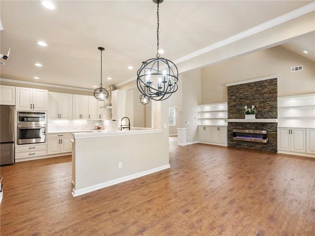 912 Westwood Lane, Winder, GA 30680