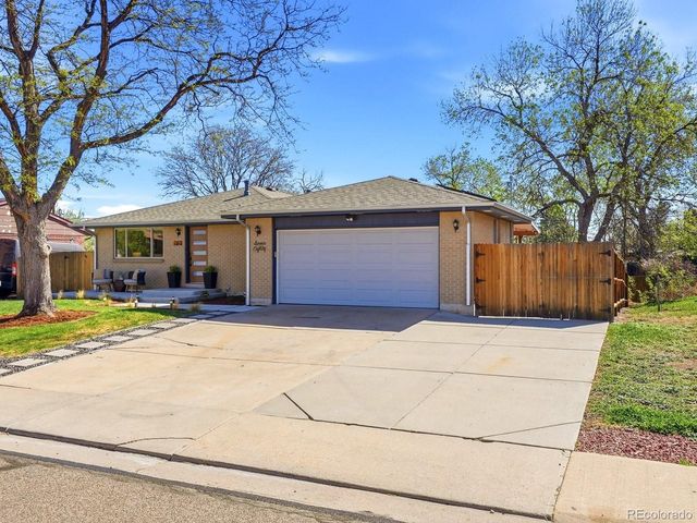780 Vivian St, Lakewood, CO 80401