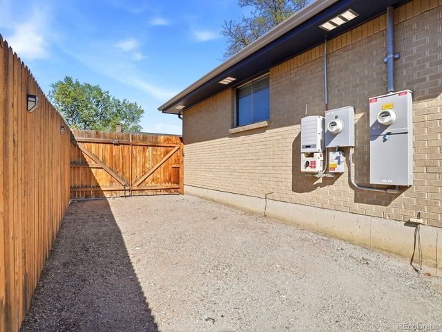 780 Vivian St, Lakewood, CO 80401