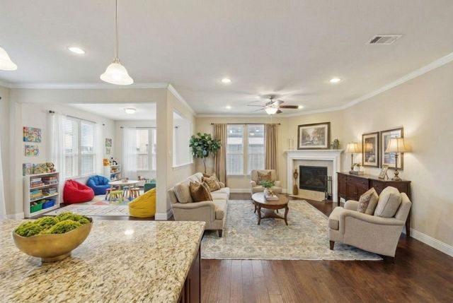 6281 Paragon Drive, Frisco, TX 75036