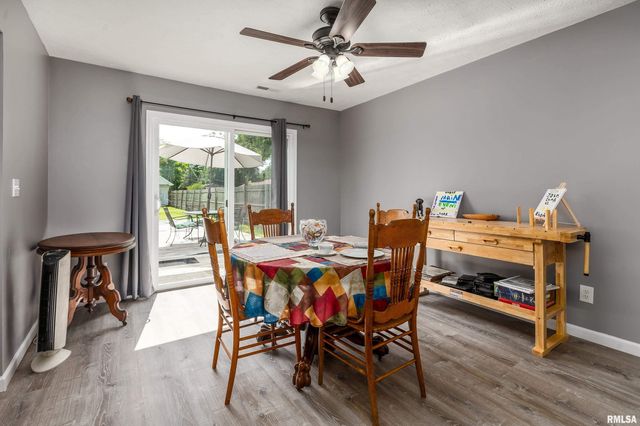 905 N GRANITE Street, Marion, IL 62959