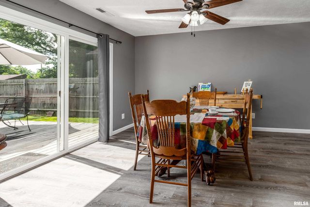 905 N GRANITE Street, Marion, IL 62959