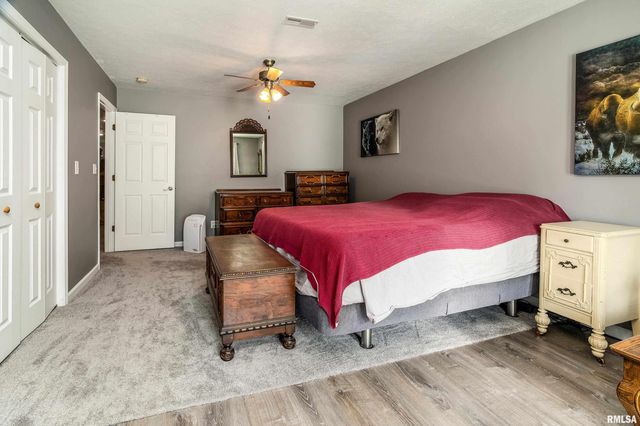 905 N GRANITE Street, Marion, IL 62959