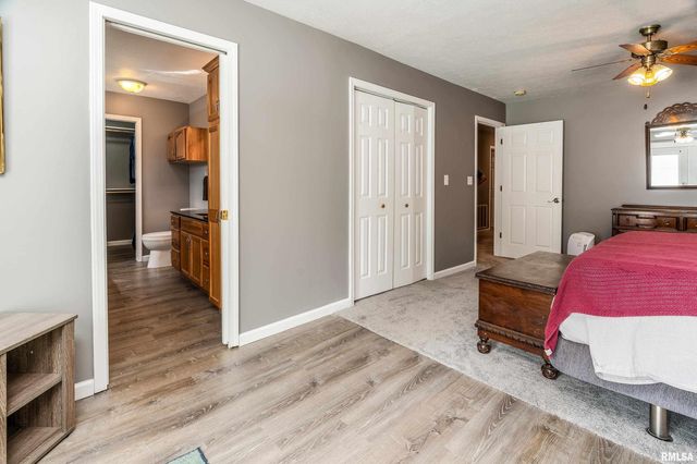 905 N GRANITE Street, Marion, IL 62959