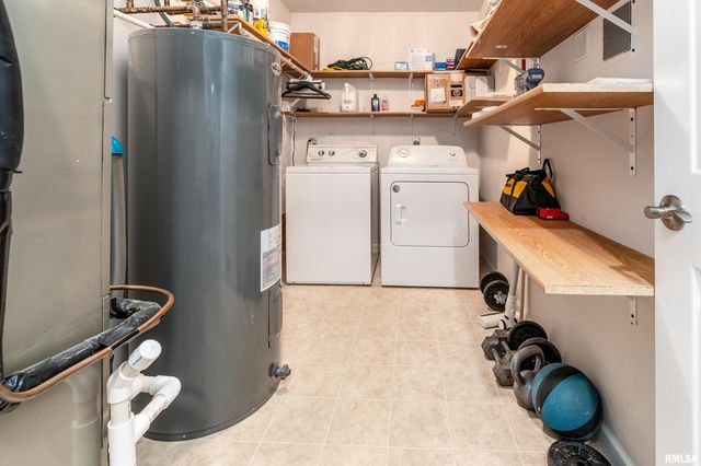 905 N GRANITE Street, Marion, IL 62959