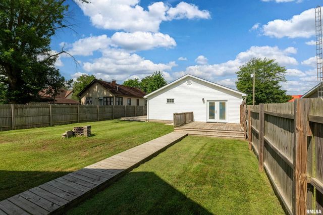 905 N GRANITE Street, Marion, IL 62959