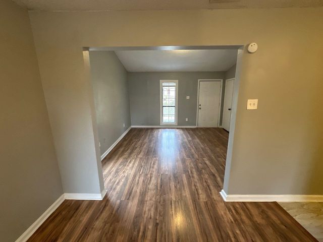 687 CREEKSTONE CIR, Memphis, TN 38127