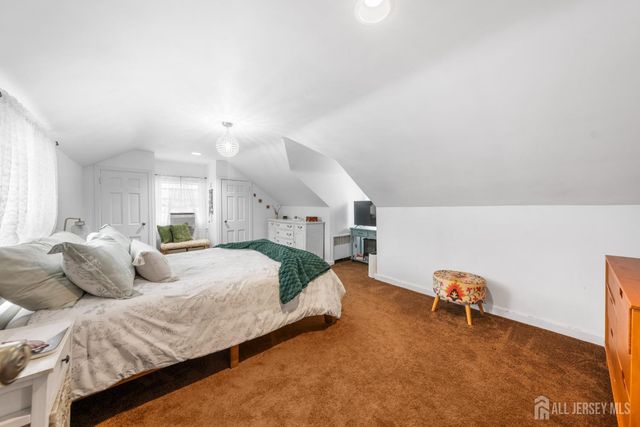 719 Locust Street, Roselle Park, NJ 07204