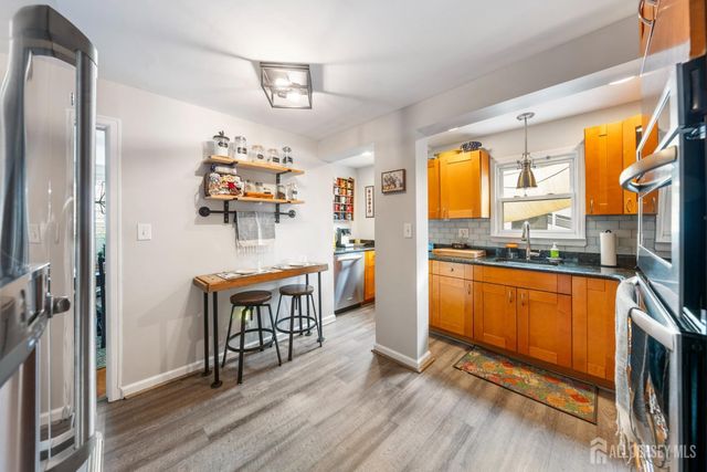 719 Locust Street, Roselle Park, NJ 07204