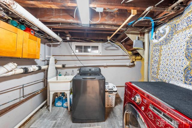 719 Locust Street, Roselle Park, NJ 07204