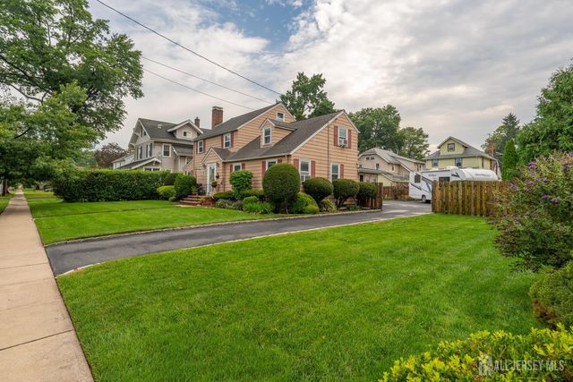 719 Locust Street, Roselle Park, NJ 07204