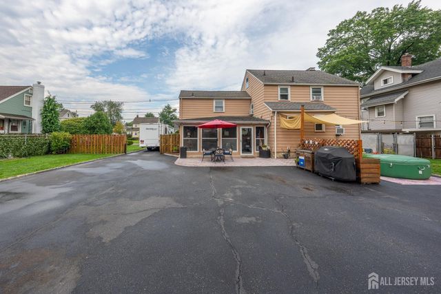 719 Locust Street, Roselle Park, NJ 07204