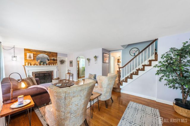 719 Locust Street, Roselle Park, NJ 07204