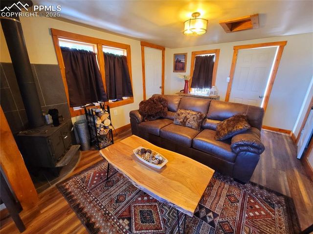 40 Flathead Lane, Woodland Park, CO 80863