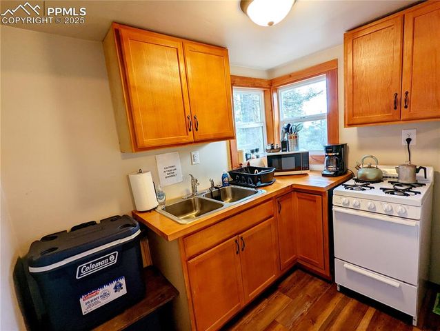 40 Flathead Lane, Woodland Park, CO 80863