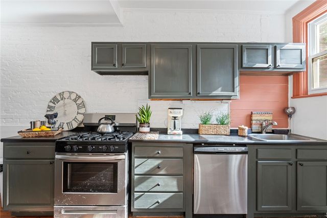 420 Fisk Street, Lawrenceville, PA 15224