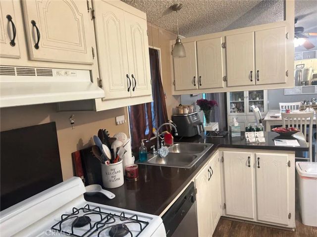 12861 West 157, Garden Grove, CA 92840