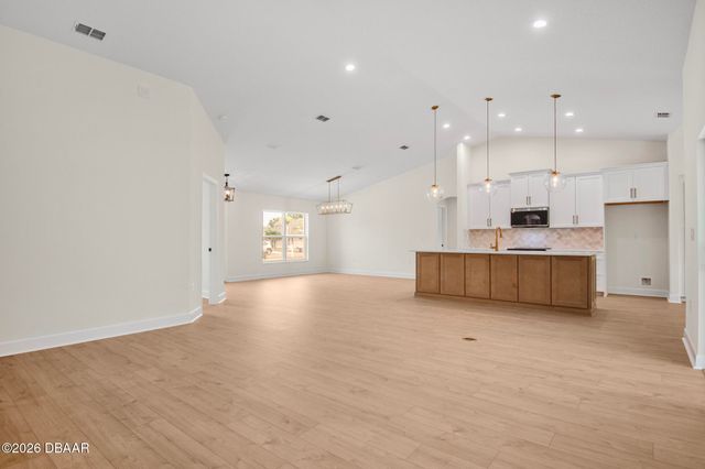 72 Edith Pope Drive, Palm Coast, FL 32164