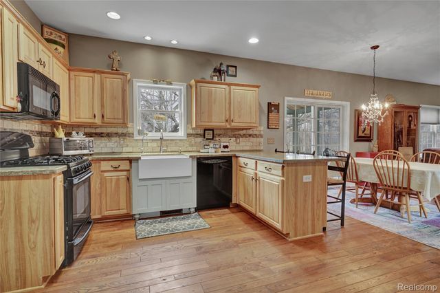 3690 Brauer Road, Hadley Township, MI 48371