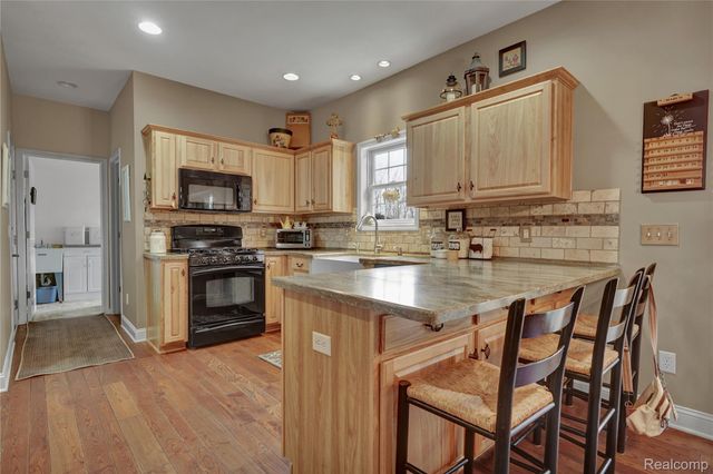 3690 Brauer Road, Hadley Township, MI 48371