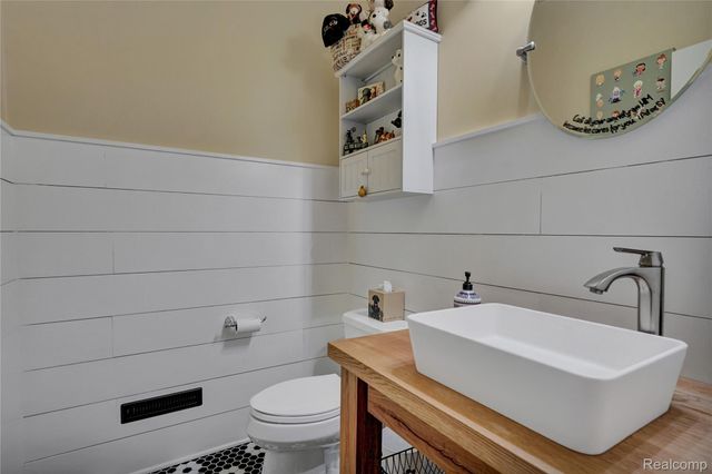 3690 Brauer Road, Hadley Township, MI 48371