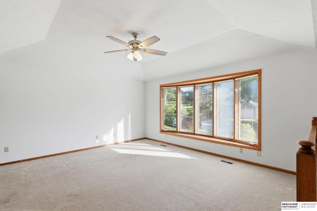 1103 Grandview Street, Bellevue, NE 68005