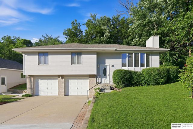 1103 Grandview Street, Bellevue, NE 68005