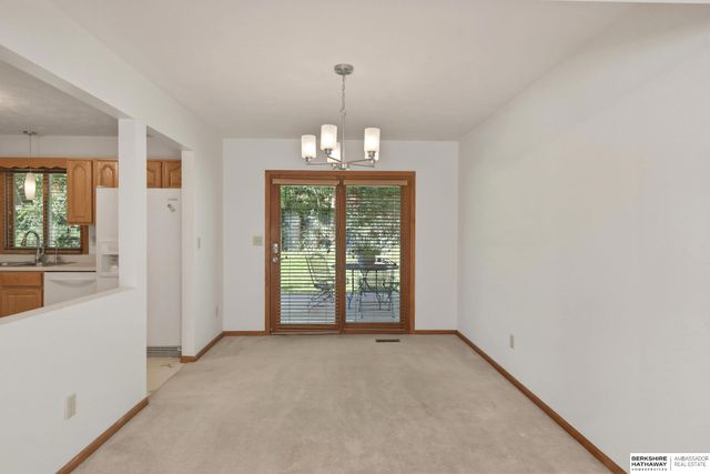 1103 Grandview Street, Bellevue, NE 68005