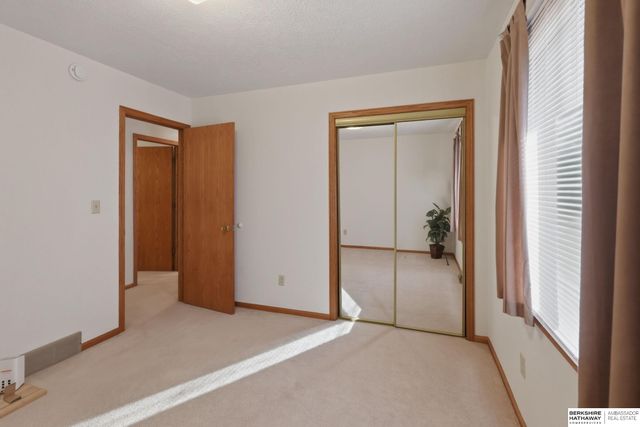 1103 Grandview Street, Bellevue, NE 68005