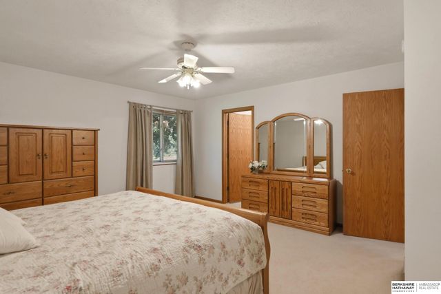 1103 Grandview Street, Bellevue, NE 68005