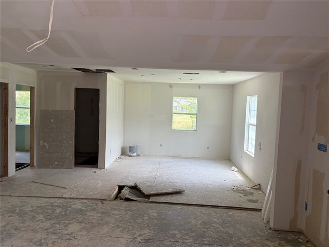 308 S Jernigan Street, Bells, TX 75414
