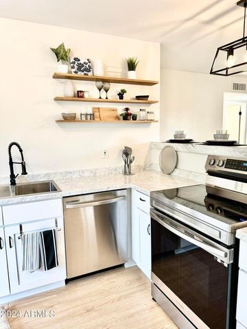 1916 E Inverness, Mesa, AZ 85204