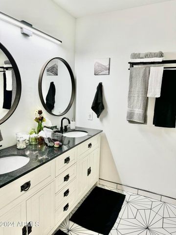 1916 E Inverness, Mesa, AZ 85204