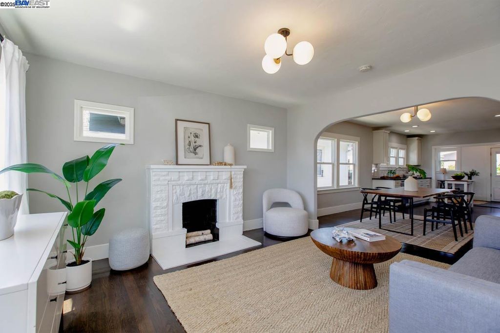 property-img