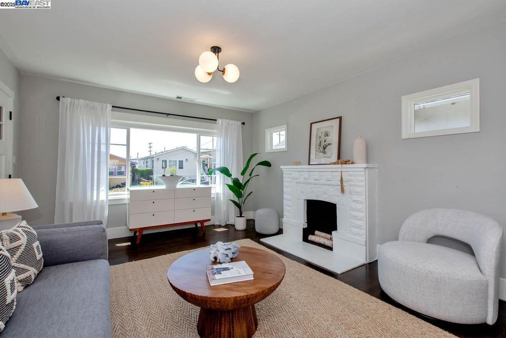 property-img