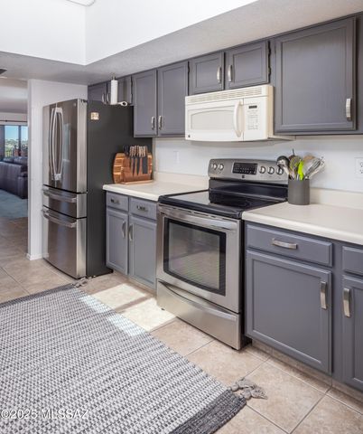 8665 N Coral Ridge Loop, Tucson, AZ 85704