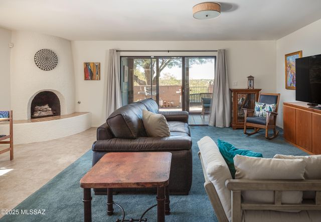 8665 N Coral Ridge Loop, Tucson, AZ 85704