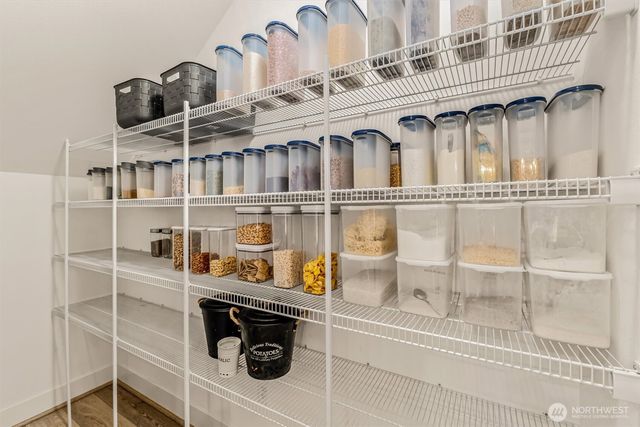 1760 246th Place NE, Sammamish, WA 98074