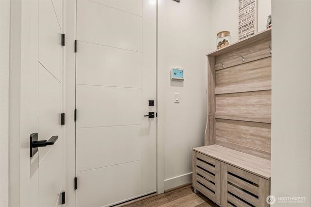 1760 246th Place NE, Sammamish, WA 98074