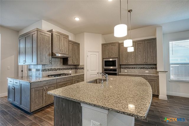 126 Russet Trail, Georgetown, TX 78628