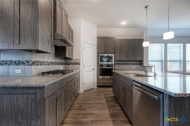 126 Russet Trail, Georgetown, TX 78628